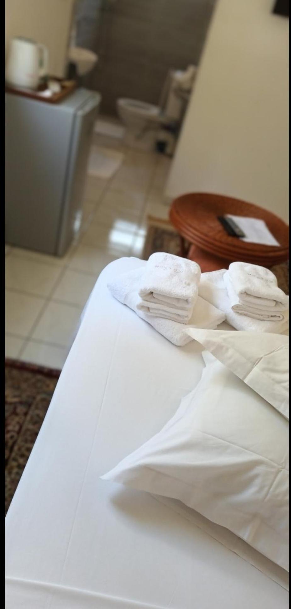 Chambre Climatisee Bouillante Extérieur photo