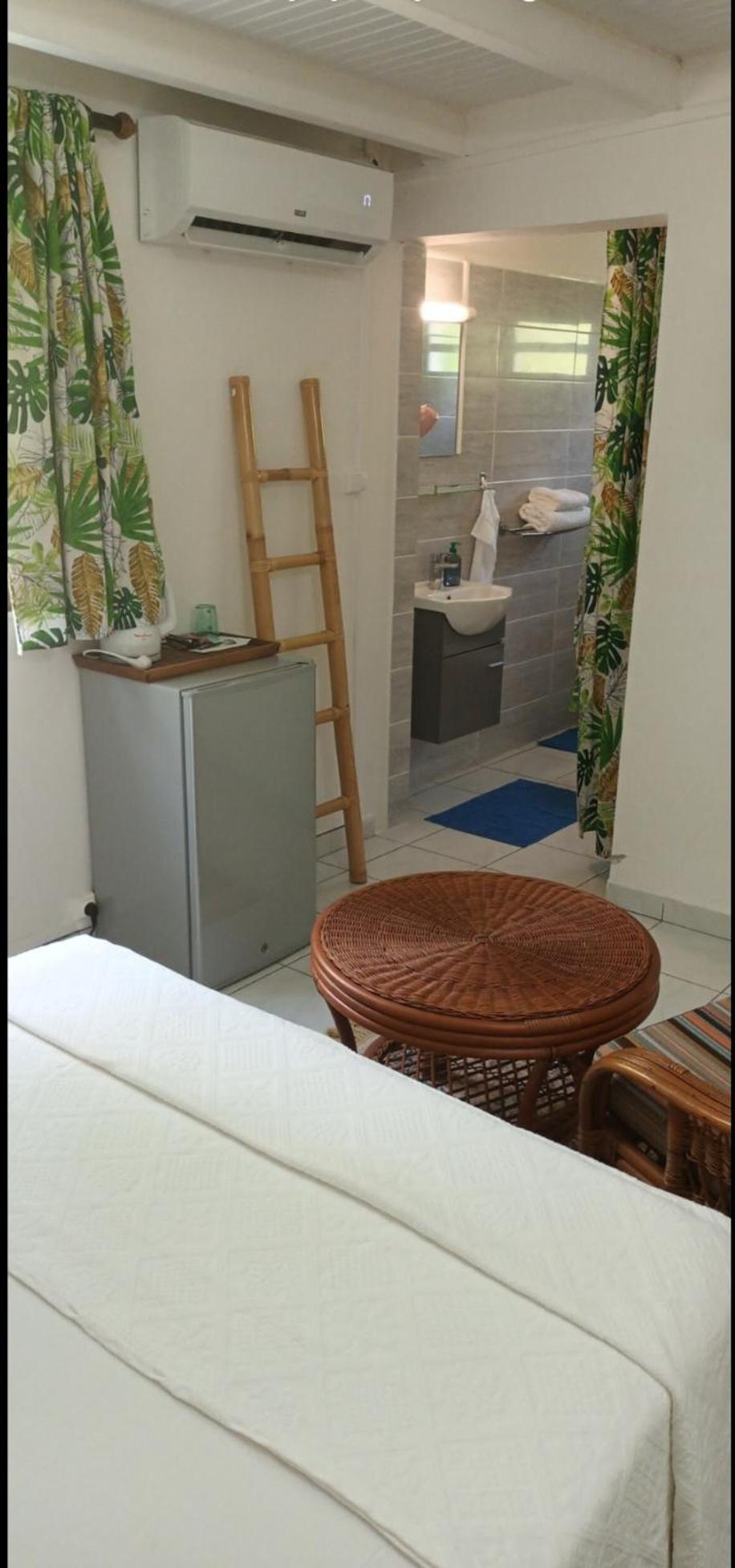 Chambre Climatisee Bouillante Extérieur photo
